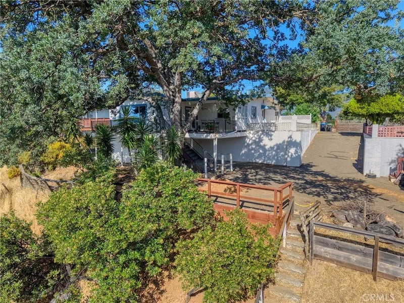 3611 Oak Drive