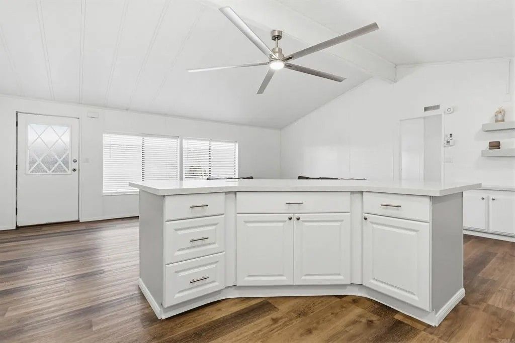 Photo of 122 Beechwood Ln, Oceanside, CA 92054 (MLS # NDP2600598)