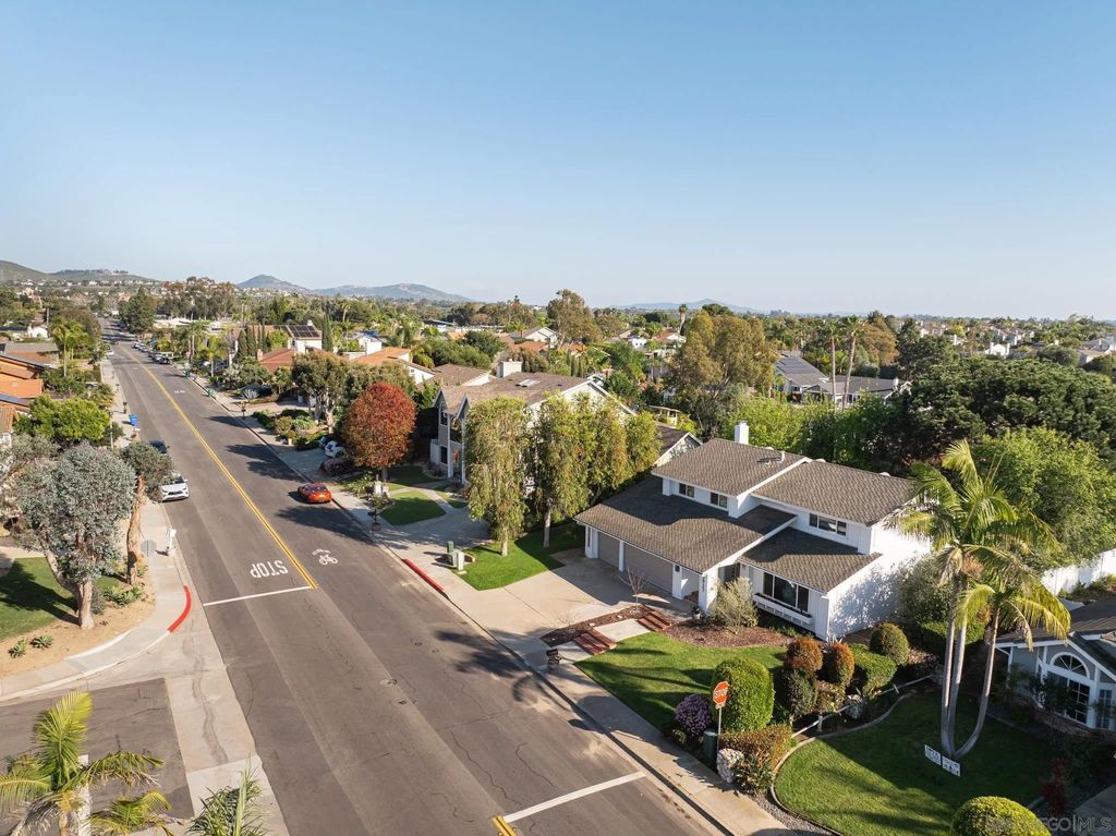 Photo of 2927 Levante St, Carlsbad, CA 92009 (MLS # 260006124)