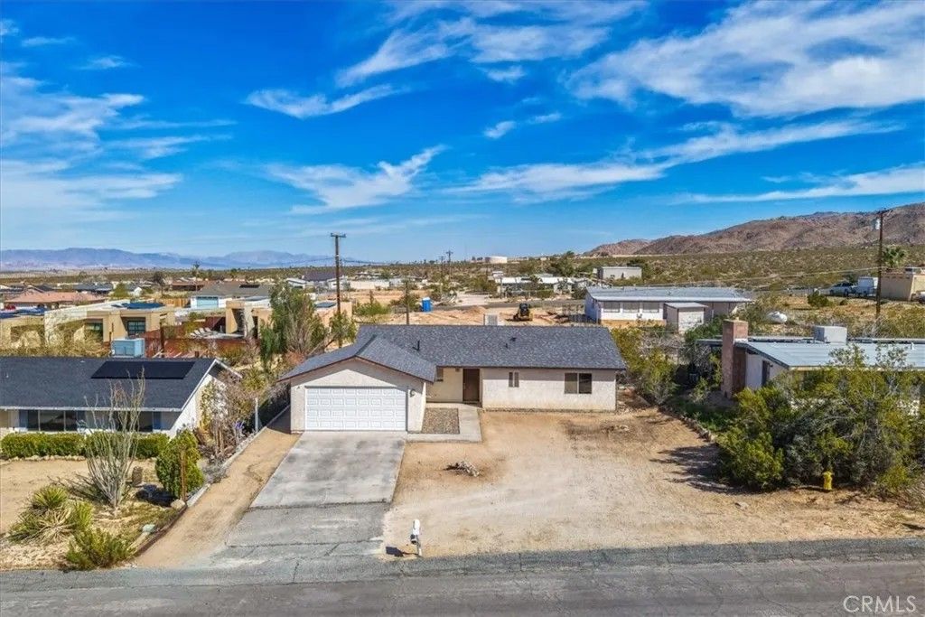 Photo of 6851 Quail Spring, 29 Palms, CA 92277 (MLS # JT26058138)