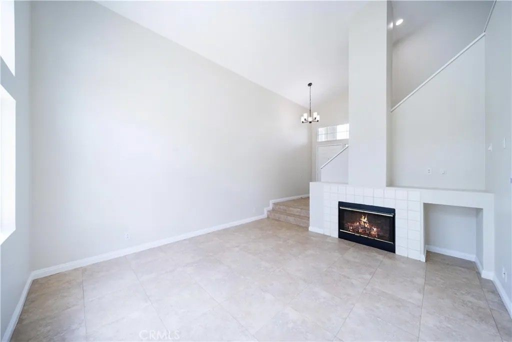 Photo of 877 Willowcreek DR, Corona, CA 92878 (MLS # SW26098515)