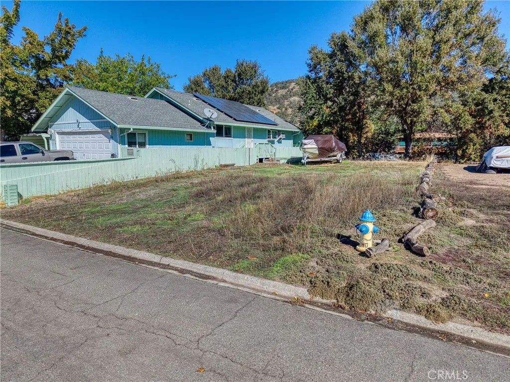 Photo of 13218 Ebbtide Village, Clearlake Oaks, CA 95423 (MLS # LC25249635)