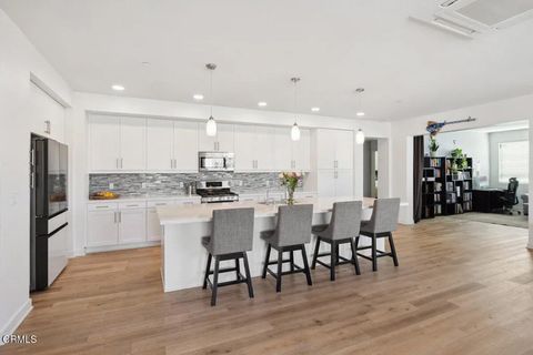 Photo of 2800 Wagon Wheel Road #304, Oxnard, CA 93036 (MLS # V1-35332)