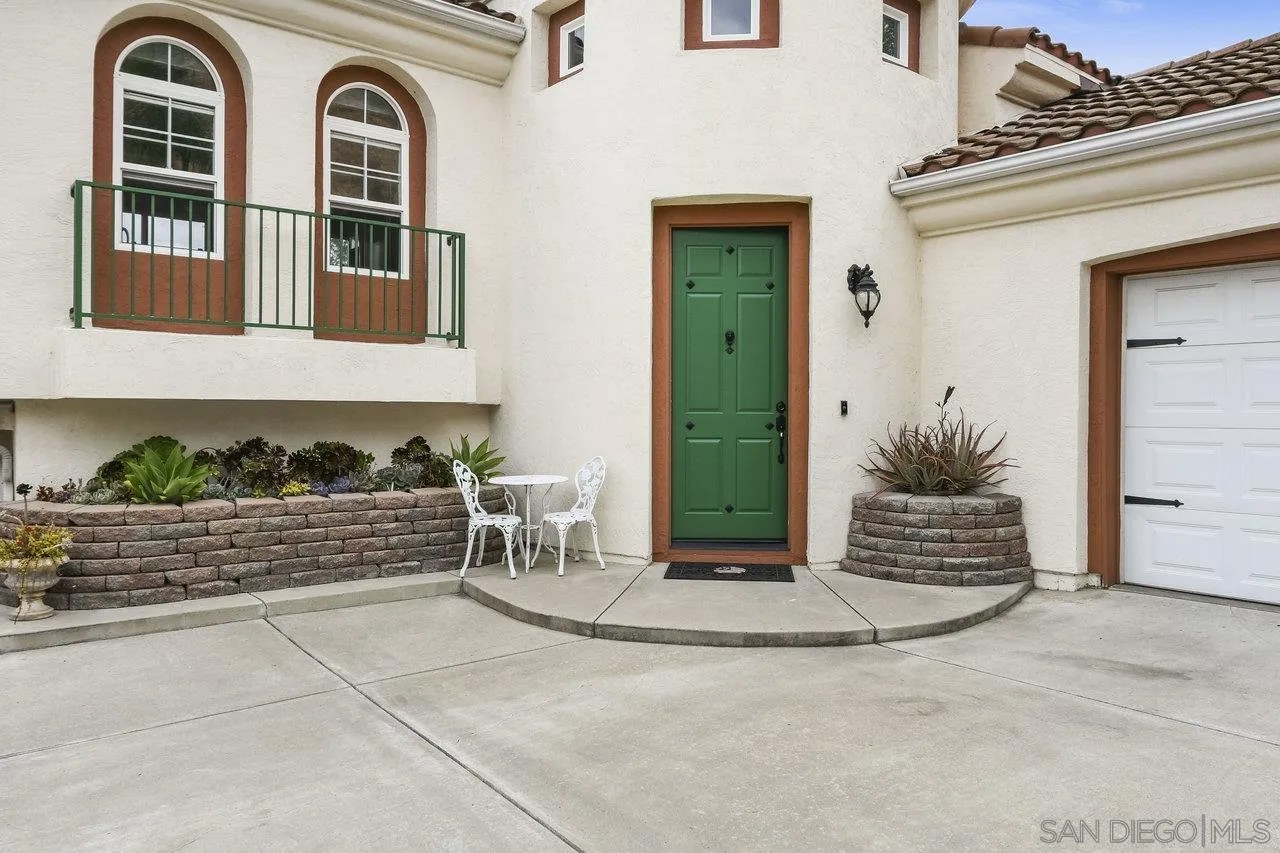 2025 Fabled Waters Dr.