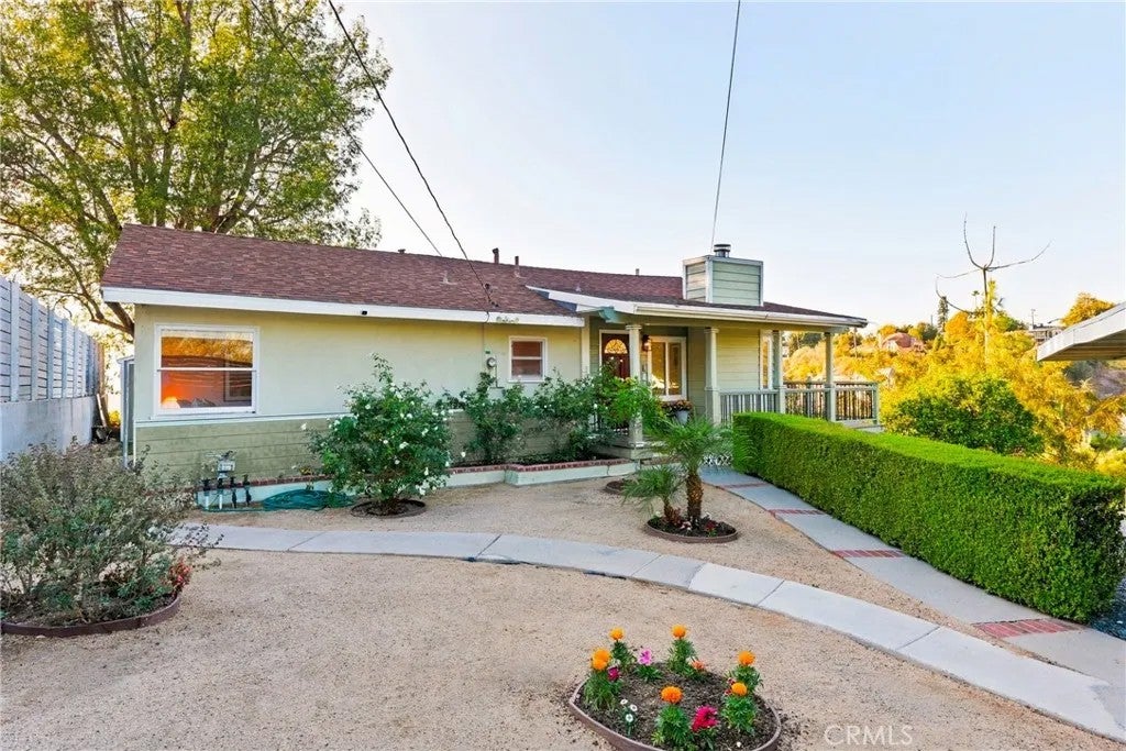 1477 Montecito