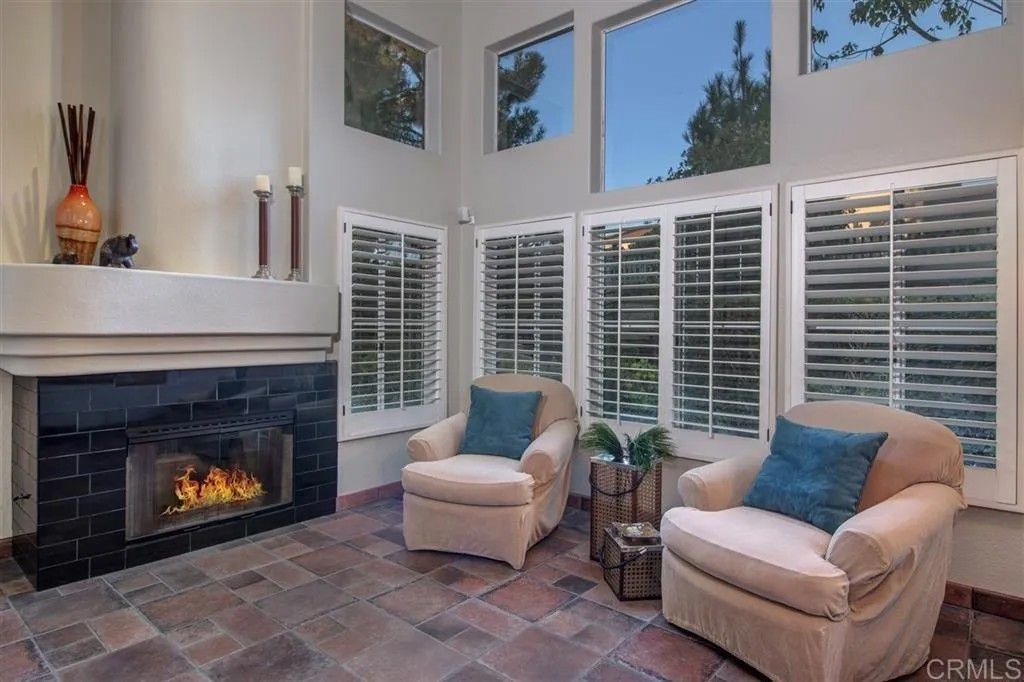 Photo of 12914 Carmel Creek Rd #15, San Diego, CA 92130 (MLS # NDP2601113)