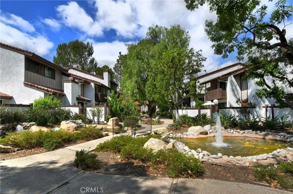 Photo of 6265 Canoga Ave #53, Woodland Hills, CA 91367 (MLS # SR26072569)