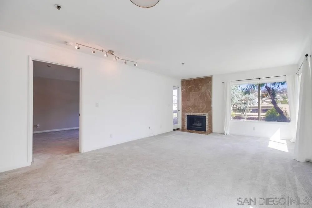 5645 Friars Rd 363