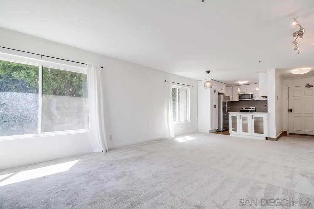 5645 Friars Rd 363