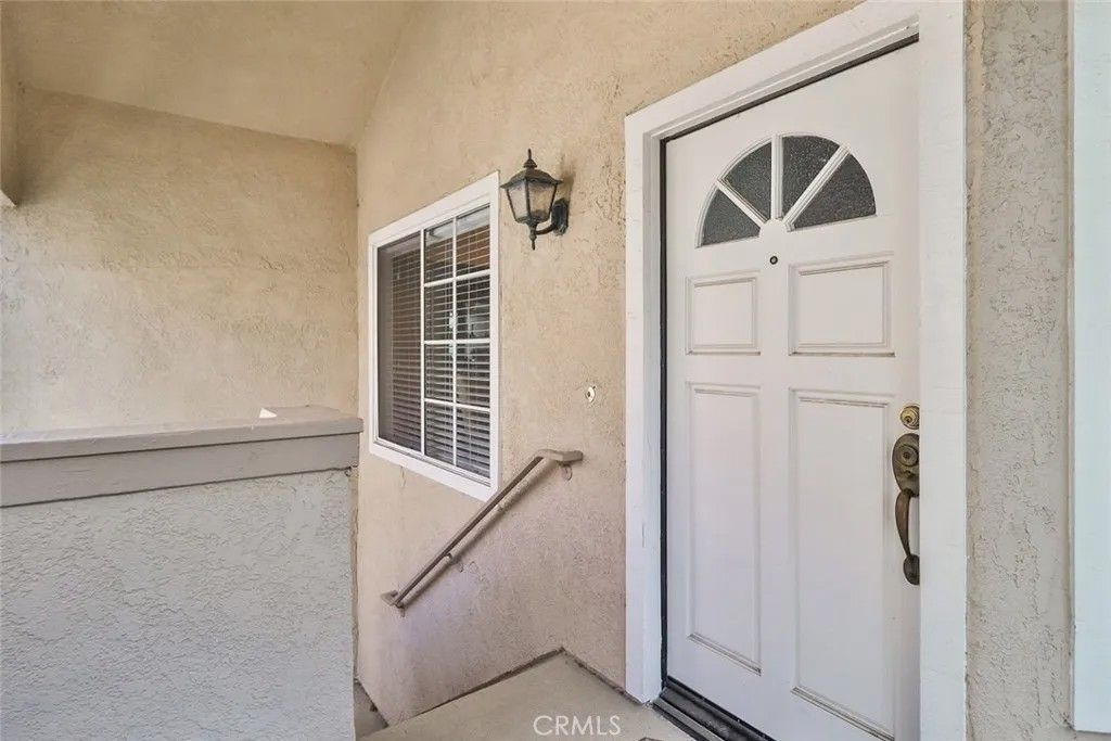 Photo of 625 Hazelwood Way #A, Simi Valley, CA 93065 (MLS # SR25278682)