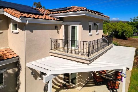 Tiny photo for 1595 E Avenida De Las Flores, Thousand Oaks, CA 91362 (MLS # GD25243937)