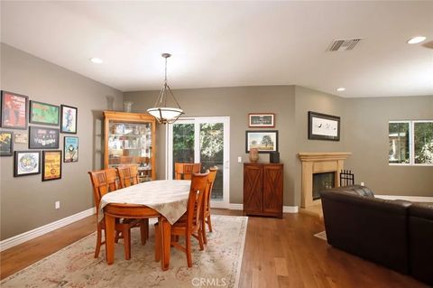 Tiny photo for 1595 E Avenida De Las Flores, Thousand Oaks, CA 91362 (MLS # GD25243937)