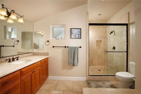 Tiny photo for 1595 E Avenida De Las Flores, Thousand Oaks, CA 91362 (MLS # GD25243937)
