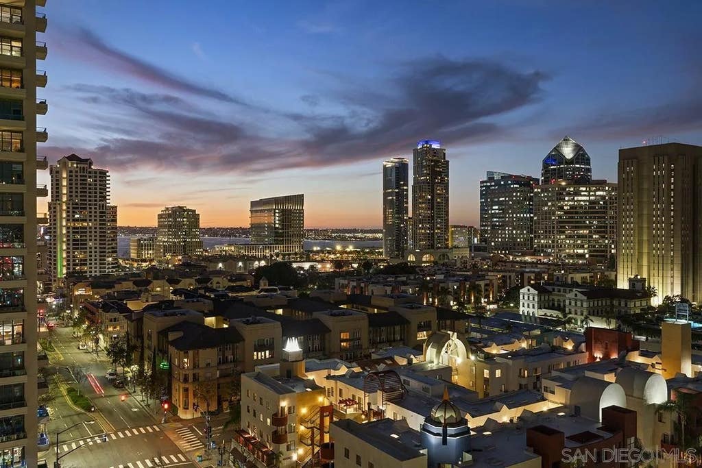 Photo of 555 Front ST #1501, San Diego, CA 92101 (MLS # 260018006)