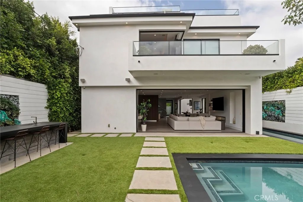 538 Alta Vista