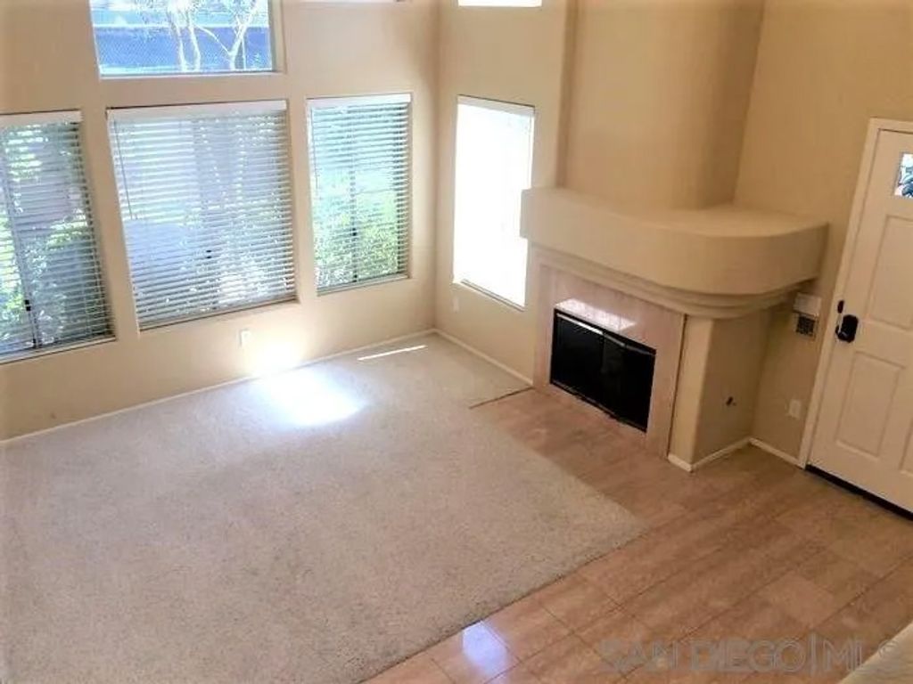 Photo of 12918 Carmel Creek Rd #22, San Diego, CA 92130 (MLS # 260009806)