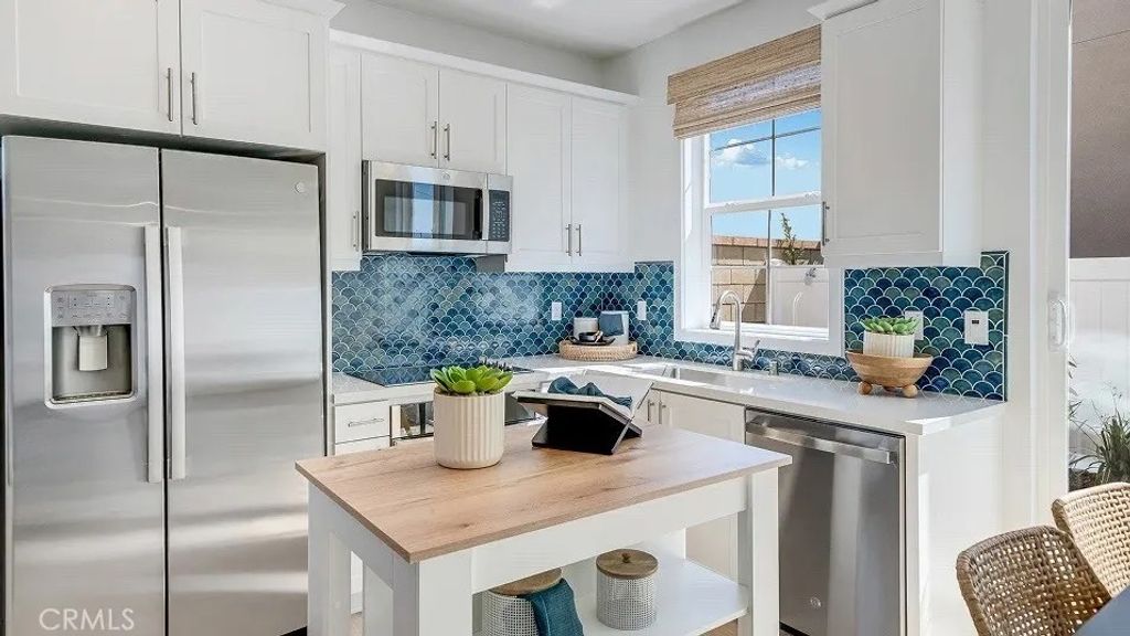 Photo of 2616 E Lincoln Paseo, Ontario, CA 91762 (MLS # SW26018019)