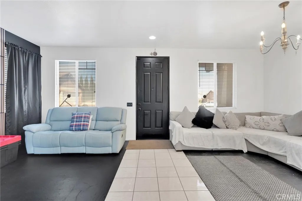13329 Sunny Ridge