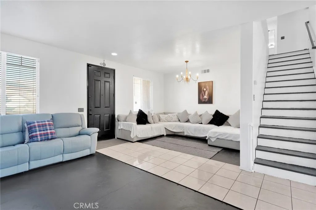 13329 Sunny Ridge