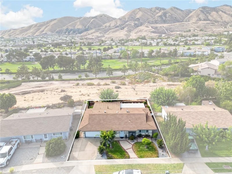 11918 Peach Tree Road