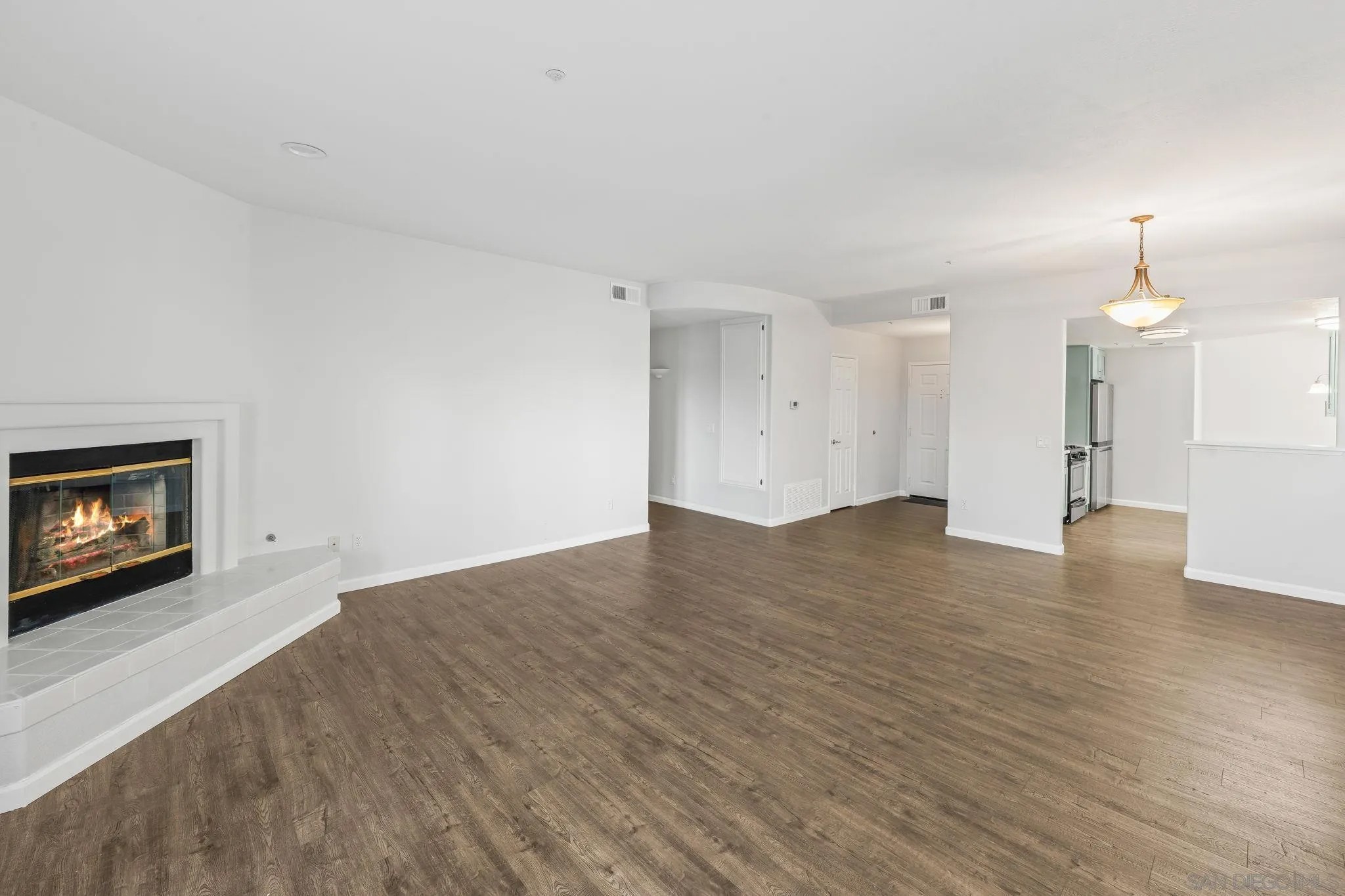 16458 Avenida Venusto C C