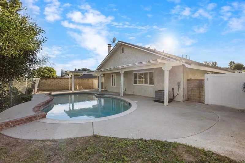 22945 Magnolia Glen Drive