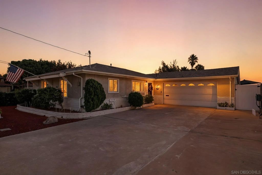 Photo of 1434 Manchester St, National City, CA 91950 (MLS # 250044920)
