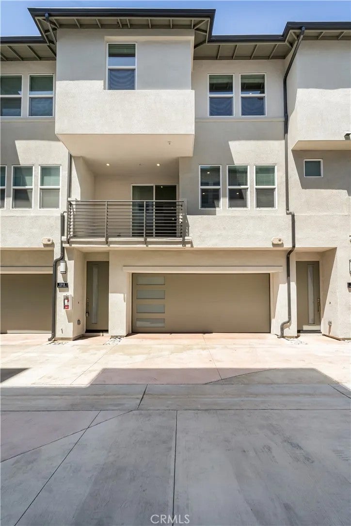 1511 W Bushell Street