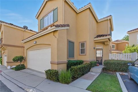 Tiny photo for 17 Calle De Suenos, Rancho Santa Margarita, CA 92688 (MLS # OC25224805)