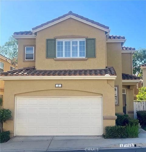 Tiny photo for 17 Calle De Suenos, Rancho Santa Margarita, CA 92688 (MLS # OC25224805)