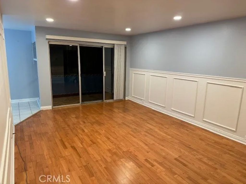 Photo of 3939 E Allin St #106, Long Beach, CA 90803 (MLS # OC26025559)