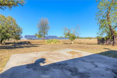 Tiny photo for 23468 Loleta Avenue, Corning, CA 96021 (MLS # SN25244333)