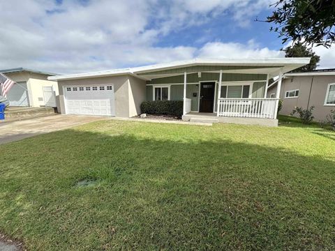 613 Vista Way Chula Vista CA 91910