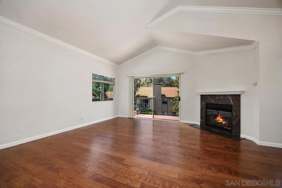 11239 Avenida De Los Lobos D