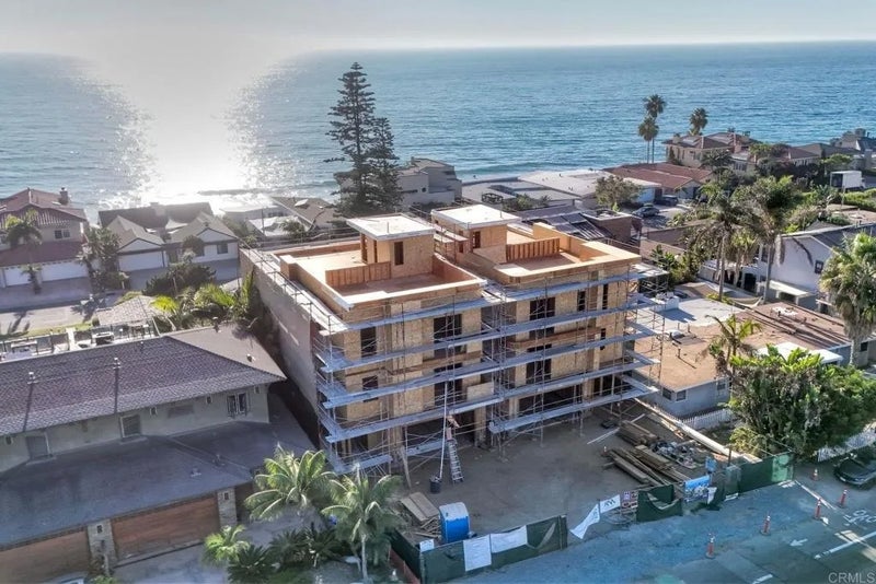 5213 Carlsbad Boulevard