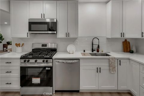 Tiny photo for 1741 N Rose St, Burbank, CA 91505 (MLS # DW25246084)