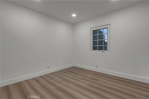 Tiny photo for 1741 N Rose St, Burbank, CA 91505 (MLS # DW25246084)