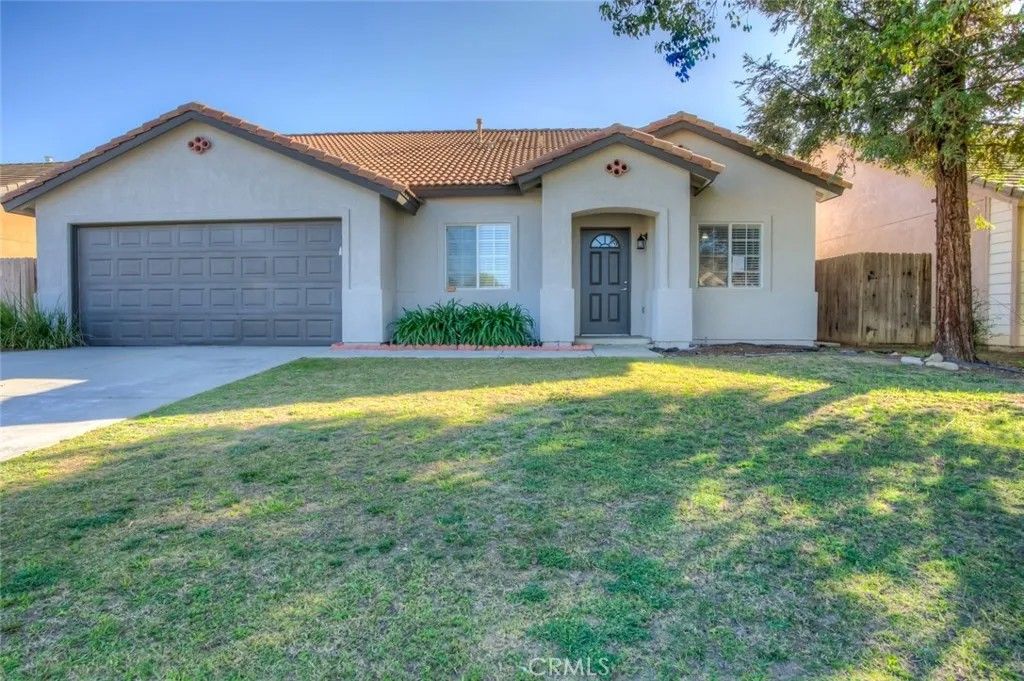 Photo of 11815 Darlington Ave, Bakersfield, CA 93312 (MLS # SC26035234)