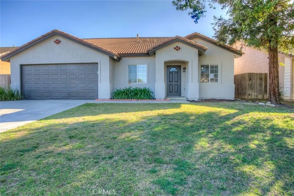 Photo of 11815 Darlington Ave, Bakersfield, CA 93312 (MLS # SC26035234)