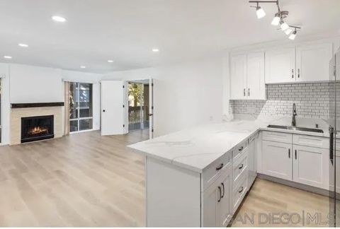 4600 Lamont St 204 San Diego CA 92109