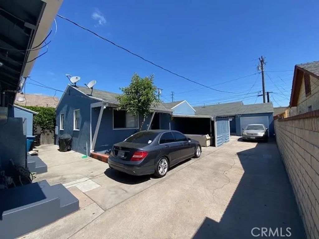 Photo of 4957 E 59th Place, Maywood, CA 90270 (MLS # AR26043385)