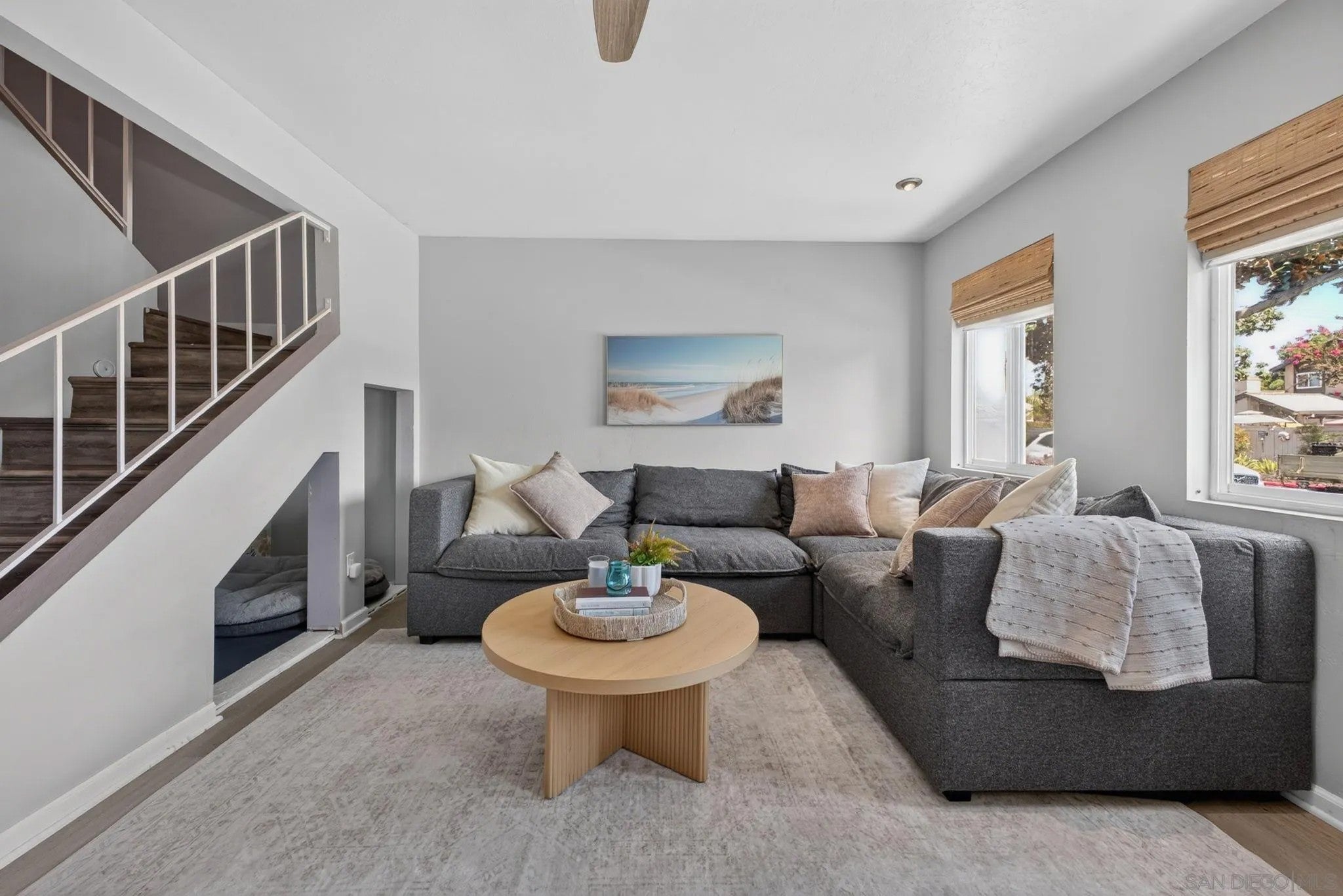 10376 Frank Lane