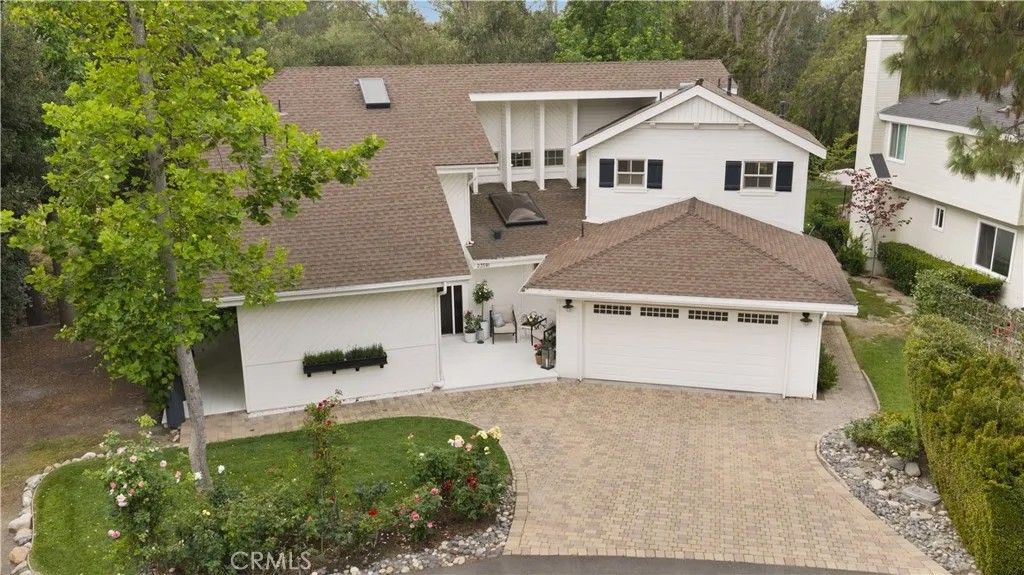 Photo of 23591 Via Paloma, Coto De Caza, CA 92679 (MLS # OC26087335)