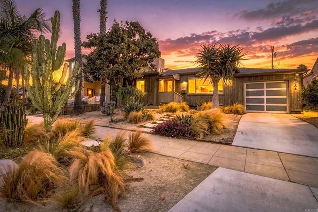 1236 Chalcedony Street, San Diego