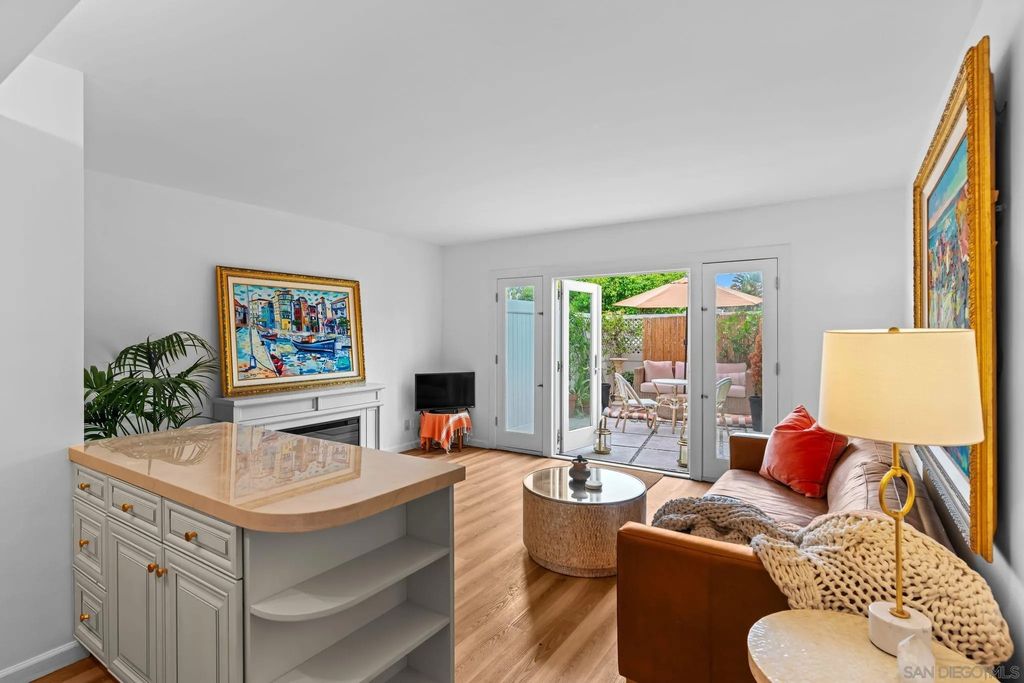 Photo of 230 Prospect St #12, La Jolla, CA 92037 (MLS # 250040975)