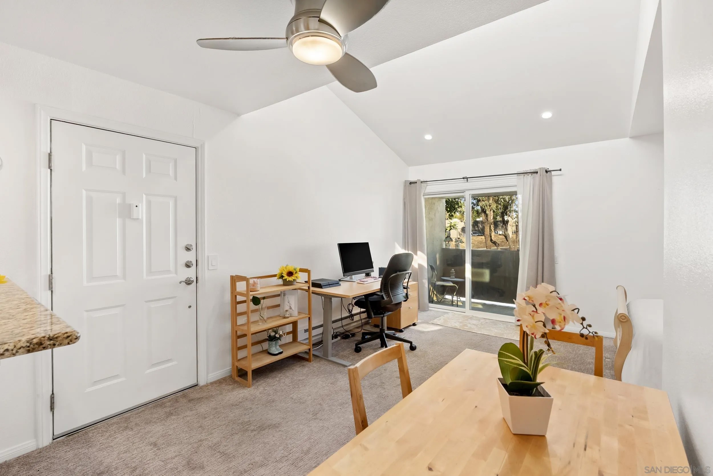 3456 Castle Glen Dr 290