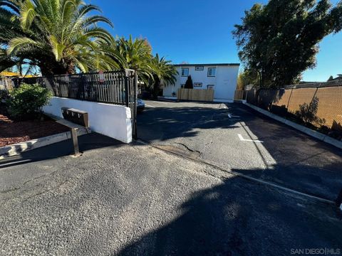 5337 Groveland Dr San Diego CA 92114