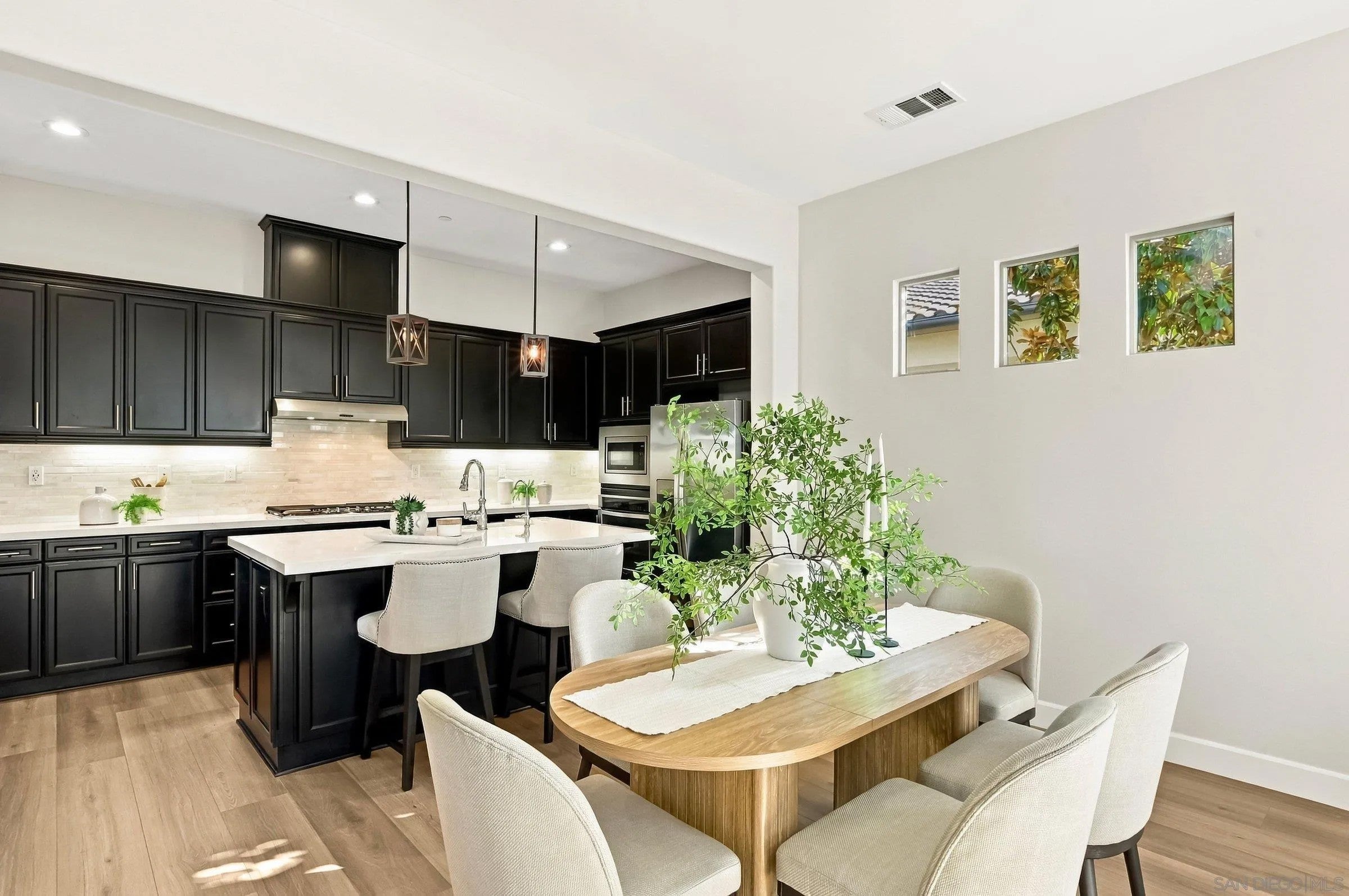 7875 Lusardi Creek Ln
