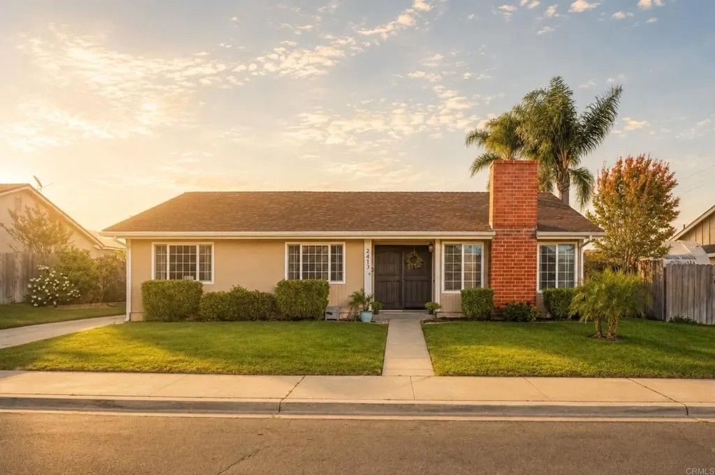 Photo of 2413 Holly Avenue, Escondido, CA 92027 (MLS # NDP2604502)