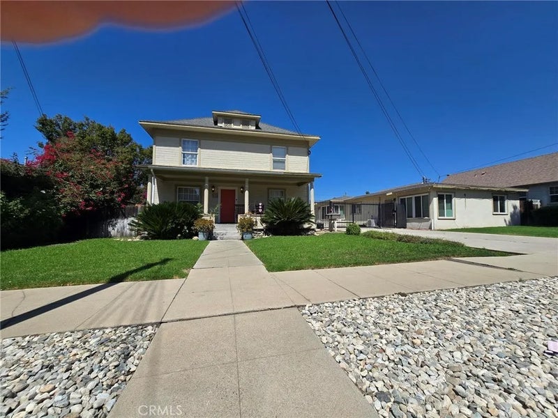 403 N Campus